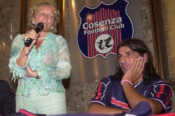 Le tre vittorie dei Lupi sulla Vibonese: da Bomber Villa a Gigi Lentini e Ciccio Mortelliti